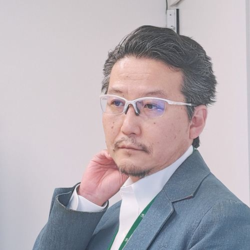 山口 知宏氏