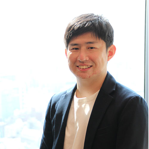 関本 良平氏